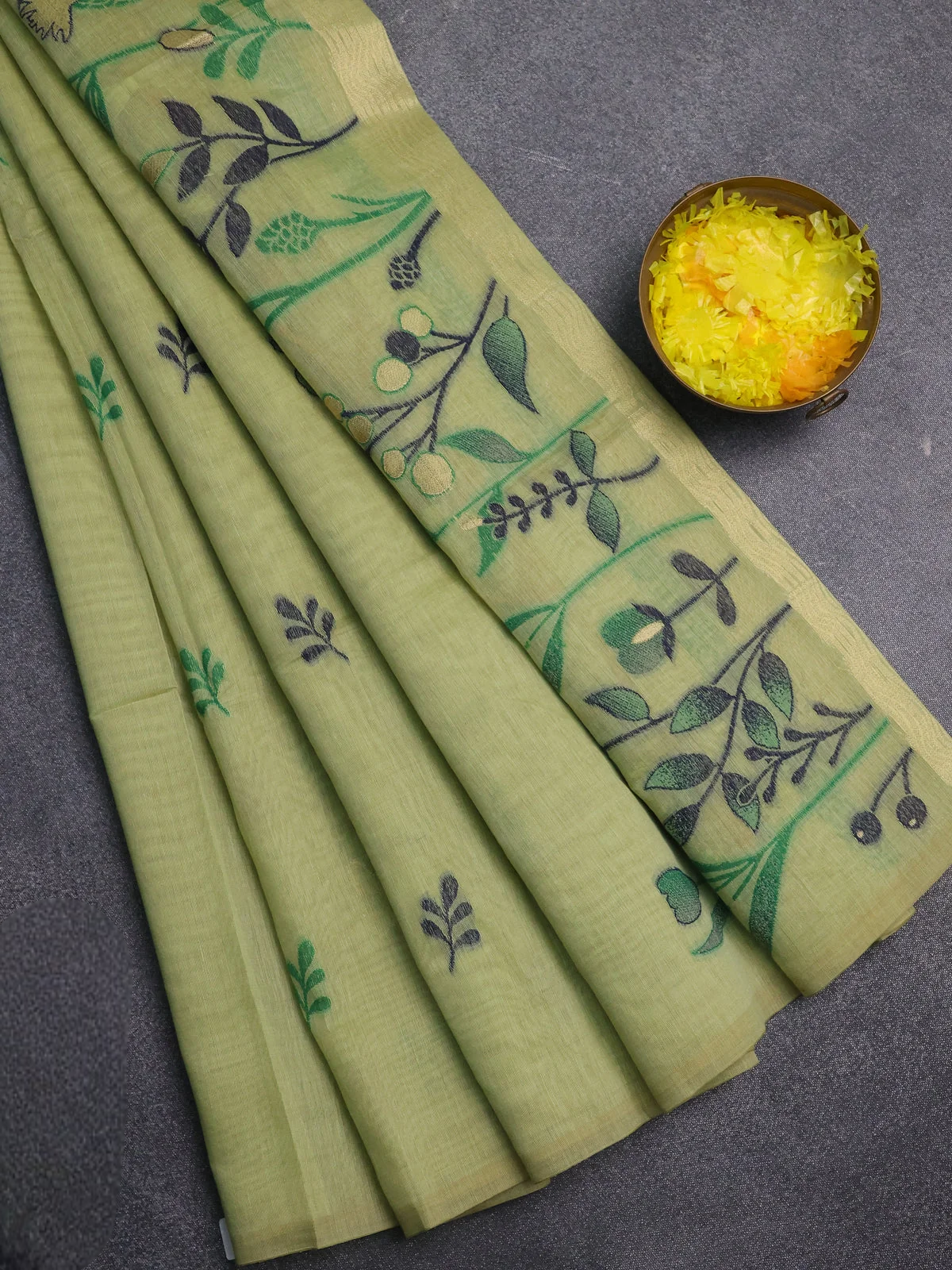 Pista Green Zari Woven  Jamdhani Cotton Saree